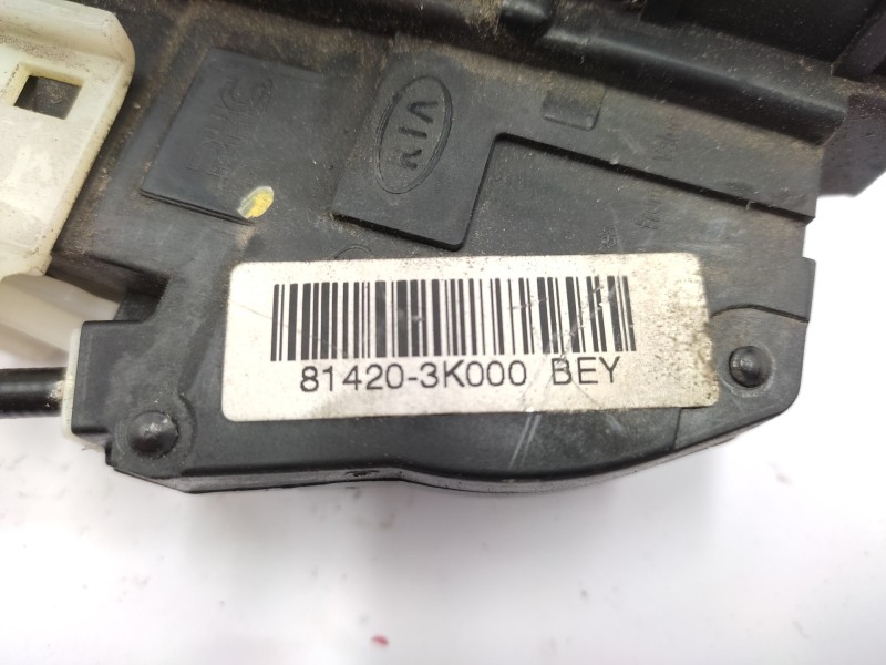 Cerradura Puerta Trasera Derecha 814203k000  - Hyundai Sonata (nf) 2.0 Crdi Cat 5