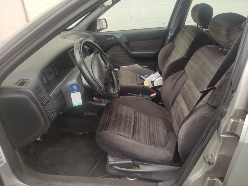 citroën xantia berlina del año 1999