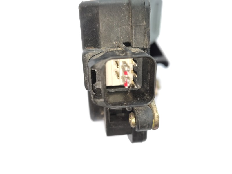 Cerradura Puerta Trasera Izquierda 814102e010  - Hyundai Tucson (jm) 2.0 Cat 2