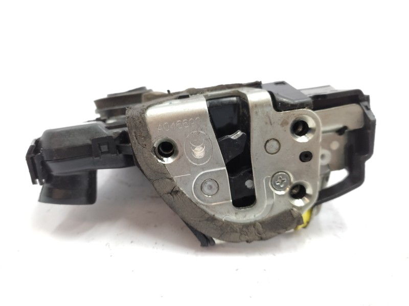 Cerradura Puerta Delantera Izquierda  - Toyota Rav 4 (a3) 2.0 16v Cat 4