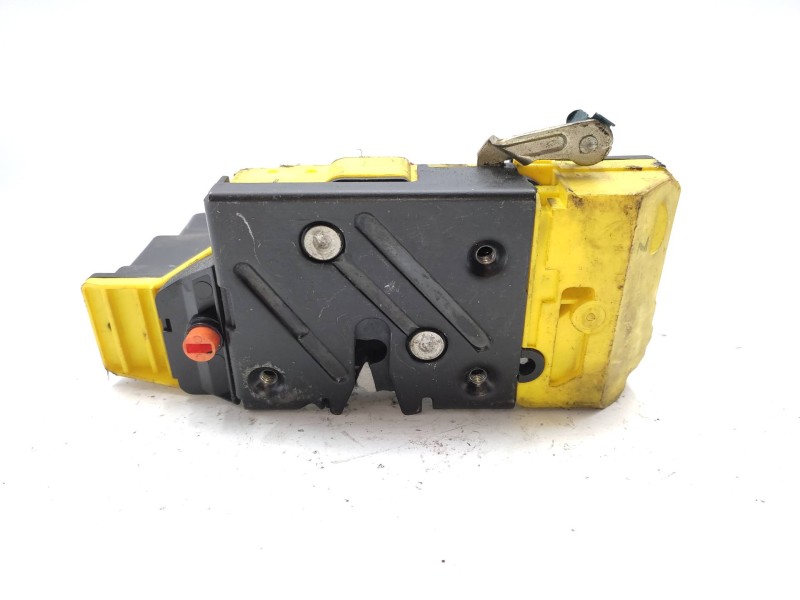 Cerradura Puerta Trasera Izquierda  - Volvo V70 Familiar 2.0 Cat 3