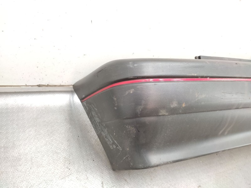 Paragolpes Trasero  - Opel Corsa A 3