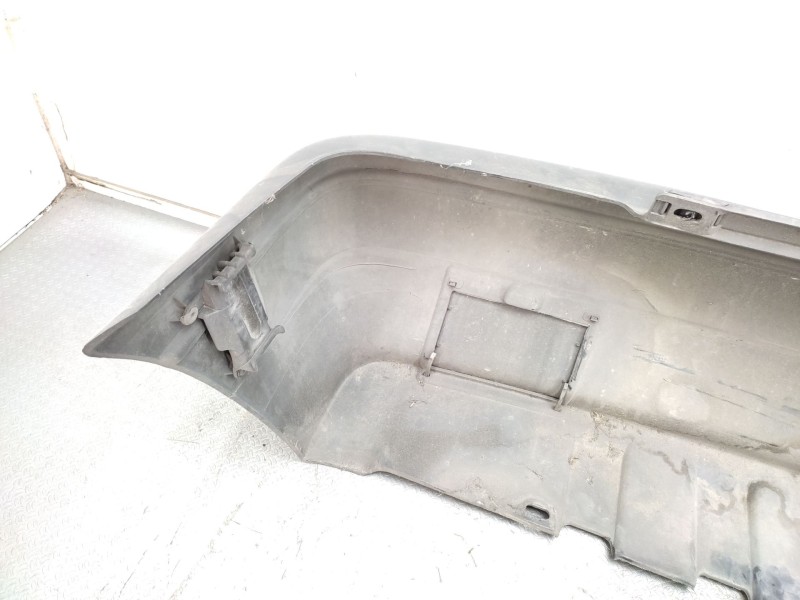 Paragolpes Trasero  - Opel Corsa A 5