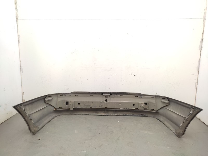 Paragolpes Trasero 90487346  - Opel Astra F Berlina Gl 4