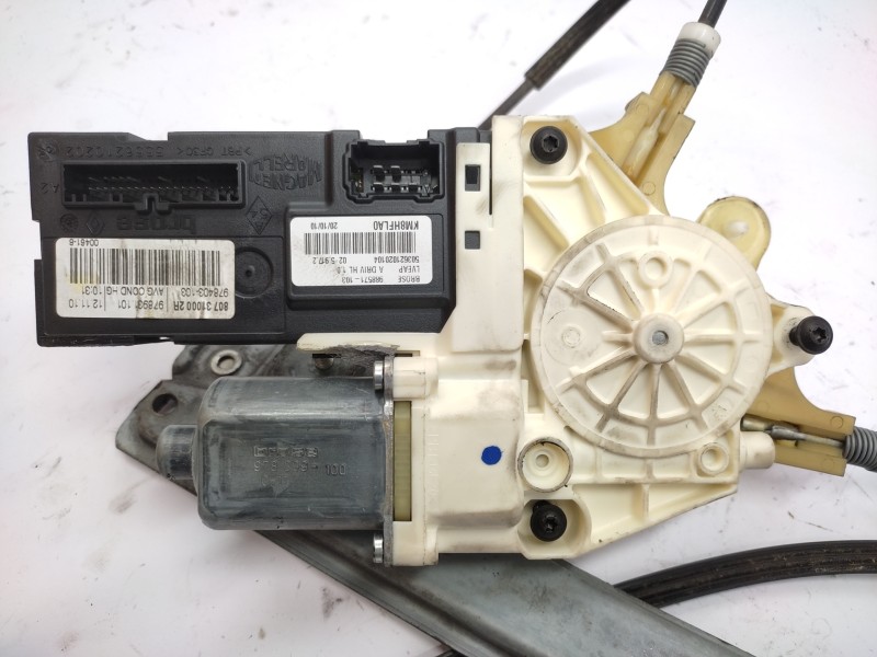Elevalunas Delantero Izquierdo 807010002r  - Renault Laguna Iii 2.0 Dci Diesel Cat 2