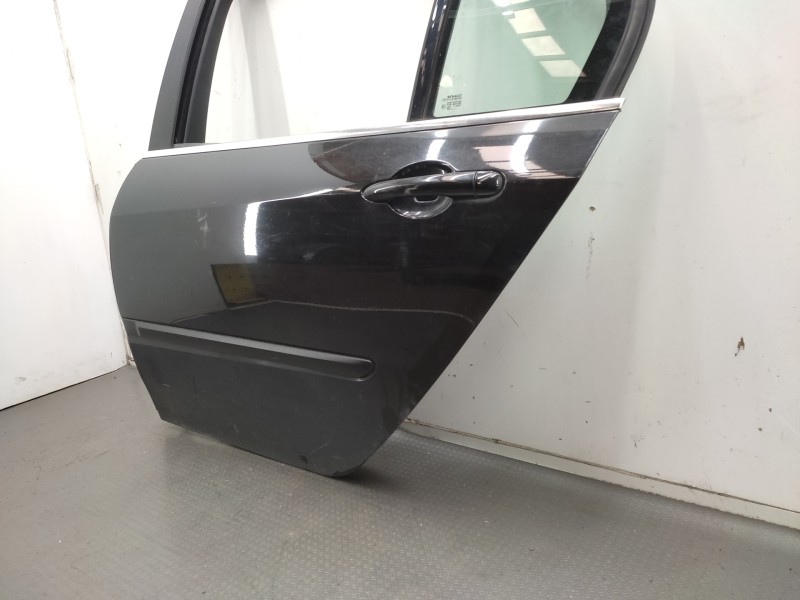 Puerta Trasera Izquierda 821010023r  - Renault Laguna Iii 2.0 Dci Diesel Cat 3