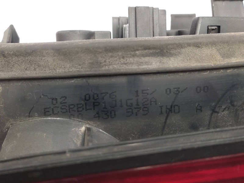 Piloto Trasero Izquierdo 7701040958  - Renault Laguna Grandtour (k56) 2.0+ 16v Rt 4