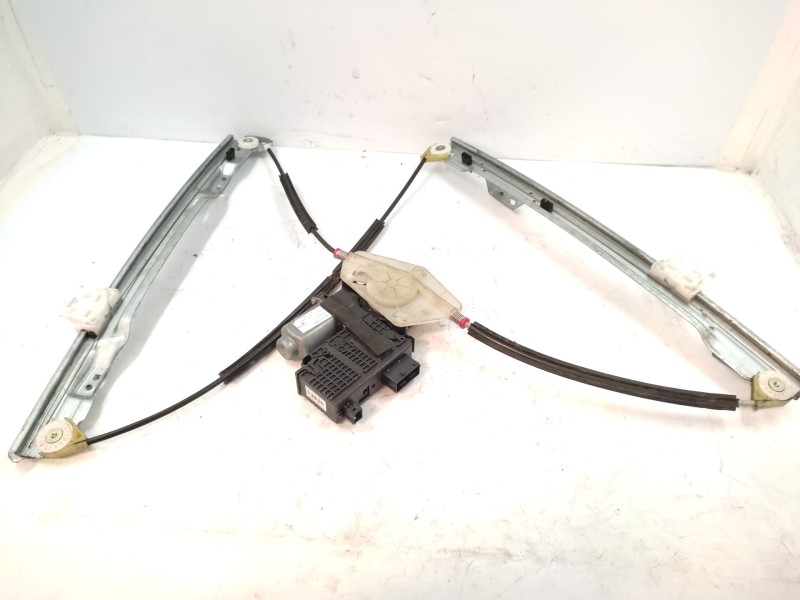 Elevalunas Delantero Derecho 9682495780 400962e  - Citroën C4 Picasso 1.6 16v 2