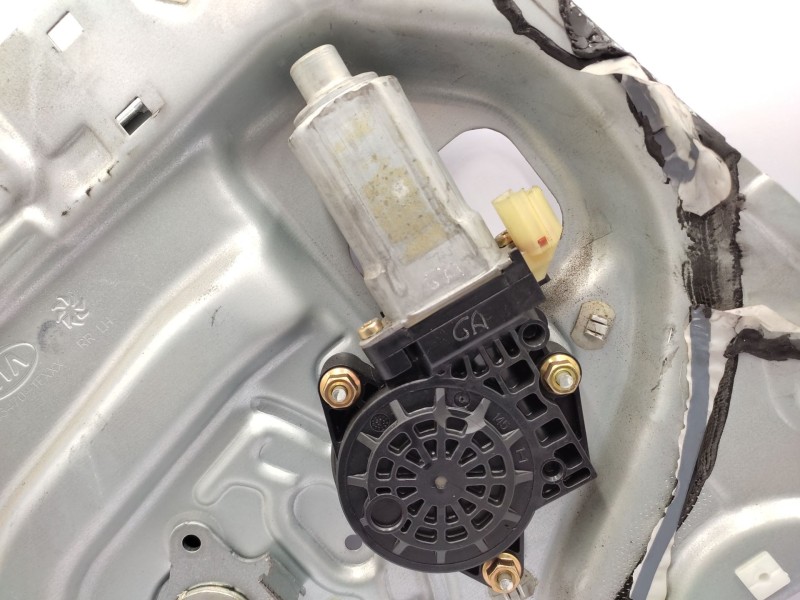 Elevalunas Trasero Izquierdo 524701f120 834011f010  - Kia Sportage Ii (je_, Km_) 2.0 Crdi 2