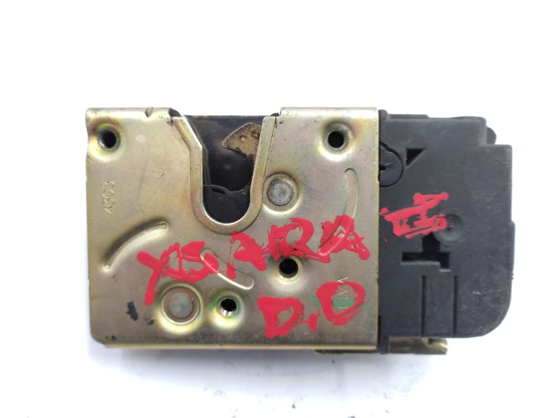 Recambio de cerradura puerta delantera derecha para citroën xsara berlina 1.4 referencia OEM IAM   