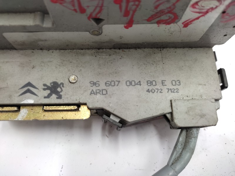 Cerradura Puerta Trasera Derecha 9660700480  - Citroën C4 Berlina 1.4 16v 3