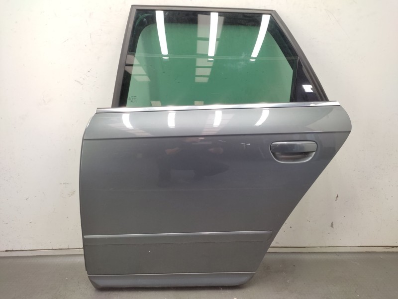 Recambio de puerta trasera izquierda para seat exeo st (3r5) 2.0 tdi referencia OEM IAM 3R0833051  