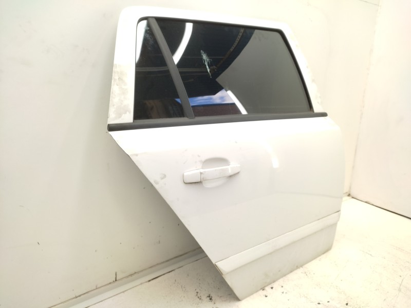Puerta Trasera Derecha 13168046  - Opel Astra H Caravan 1.7 16v Cdti 3