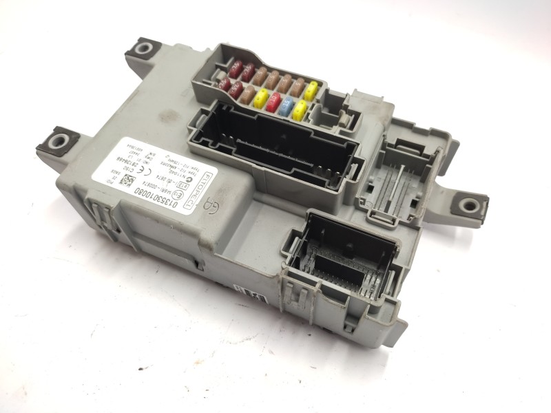 Caja Reles / Fusibles 1353010080  - Fiat Fiorino 1.3 16v Jtd Cat 2