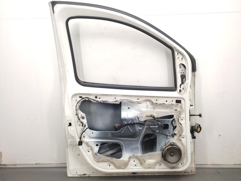 Puerta Delantera Izquierda 1352990080  - Fiat Fiorino 1.3 16v Jtd Cat 4
