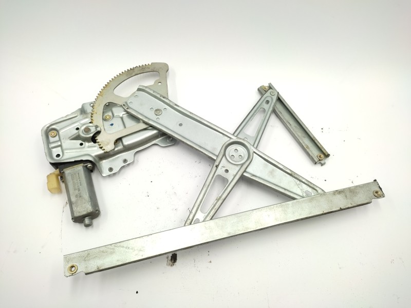 Elevalunas Delantero Derecho 698100d010  - Toyota Yaris (ncp1/nlp1/scp1) 1.3 Cat 5