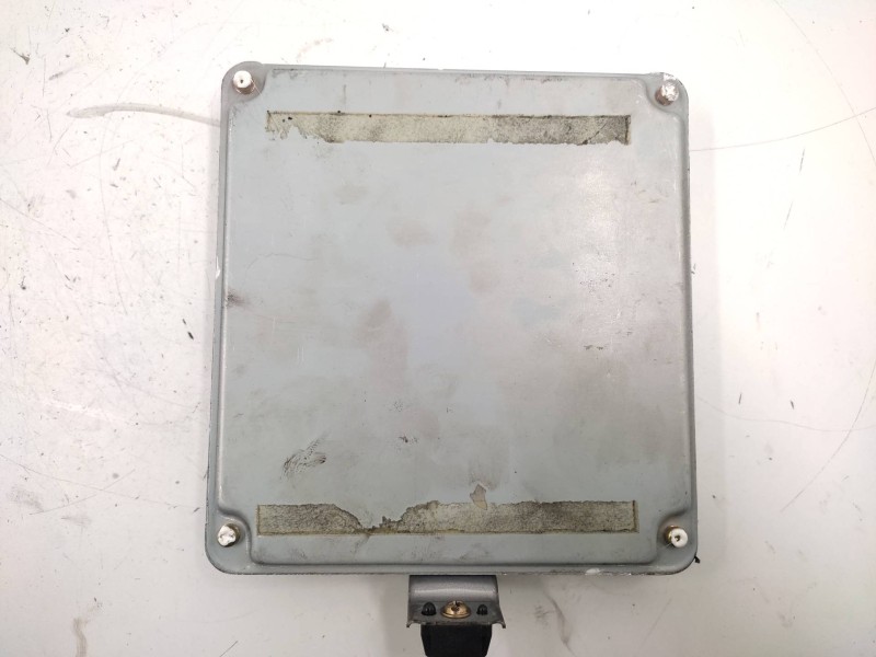 Centralita Motor Uce 8966113230 1758005242  - Toyota Corolla (e12) 2.0 D-4d Linea Terra Berlina 3