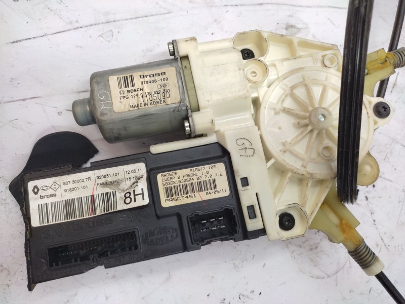Elevalunas Delantero Derecho 807210010r  - Renault Latitude (l70_) 2.0 Dci 175 (l70y) 2
