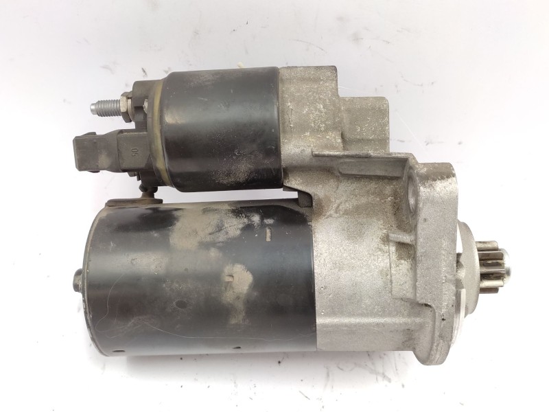 Recambio de motor arranque para volkswagen golf iv (1j1) 1.6 16v referencia OEM IAM 020911023F  0001121006