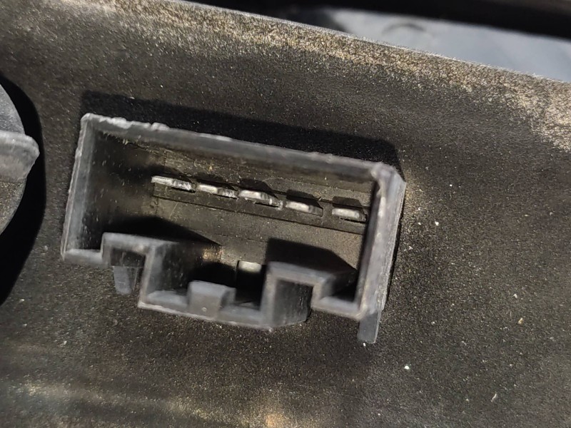 Piloto Trasero Derecho 2s6113a602bg 1324563  - Ford Fiesta (cbk) Steel 3