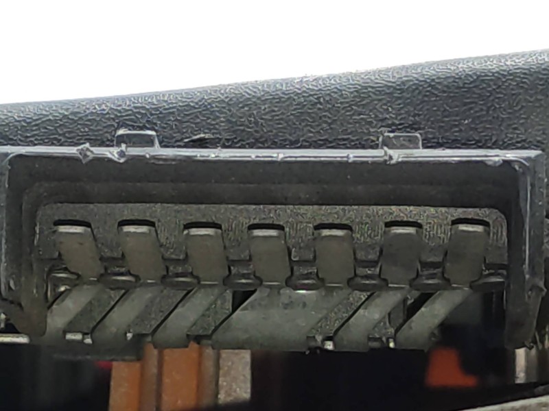 Piloto Trasero Derecho 91ag13a602bb 1052403  - Ford Orion Clx 3