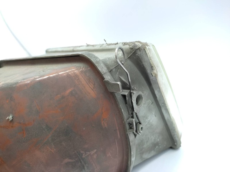 Faro Derecho 620569  - Peugeot 309 Xs Injection 4