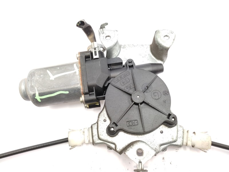 Elevalunas Trasero Izquierdo 82701av610  - Nissan Primera Berlina (p12) 1.8 16v Cat 5