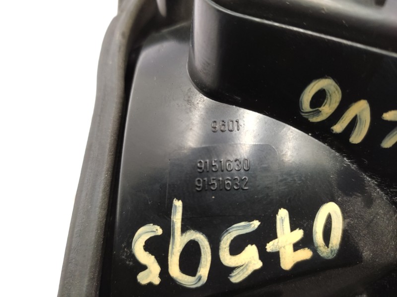 Piloto Trasero Derecho 9151630  - Volvo S70 Berlina 2.5 Turbodiesel 4