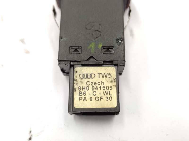 Warning 8h0941509  - Seat Exeo St (3r5) 2.0 Tdi 3