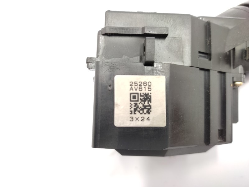 Mando Limpia 25260av615  - Nissan Primera Berlina (p12) 1.8 16v Cat 4