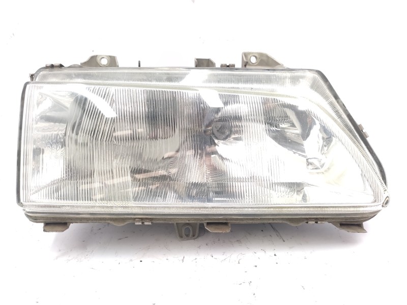 Recambio de faro derecho para peugeot 806 2.0 turbo cat referencia OEM IAM 6205G8  