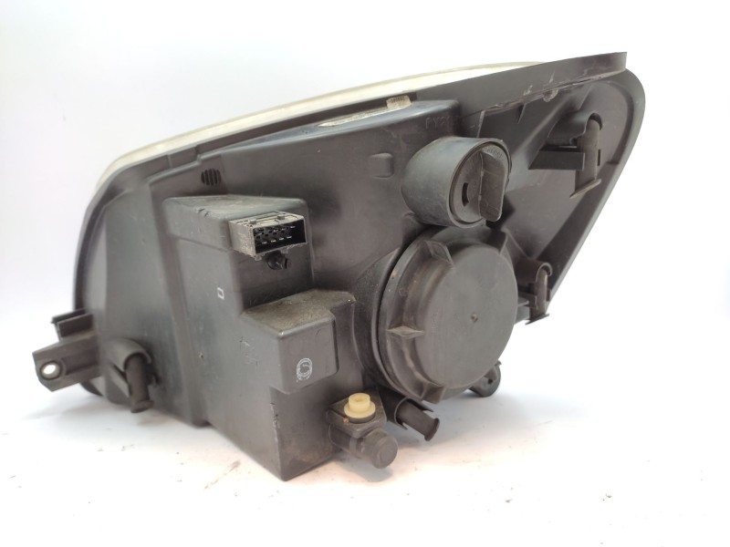 Recambio de faro derecho para peugeot partner monospace (5_, g_) 2.0 hdi referencia OEM IAM 6205AW  