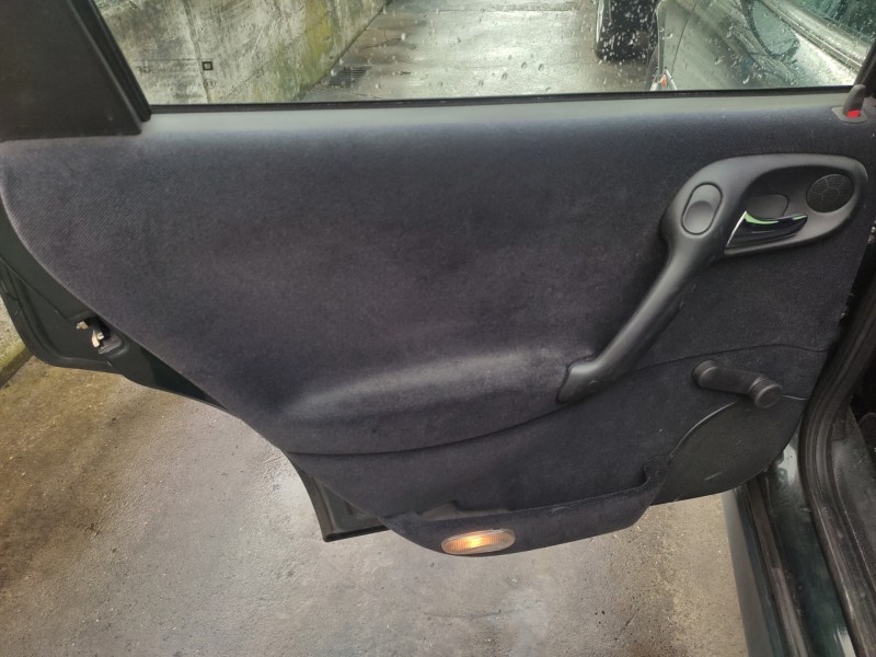 opel vectra b berlina del año 1999