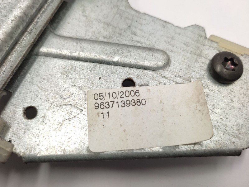 Elevalunas Delantero Derecho 9222k0  - Peugeot 307 (3a/c) 1.6 16v 4