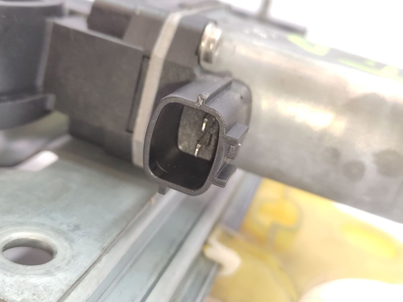 Elevalunas Trasero Izquierdo 827012973r  - Renault Captur I (j5_, H5_) 0.9 Tce 90 3