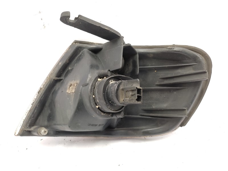 Piloto Delantero Derecho 261301n025  - Nissan Almera (n15) Gx 4