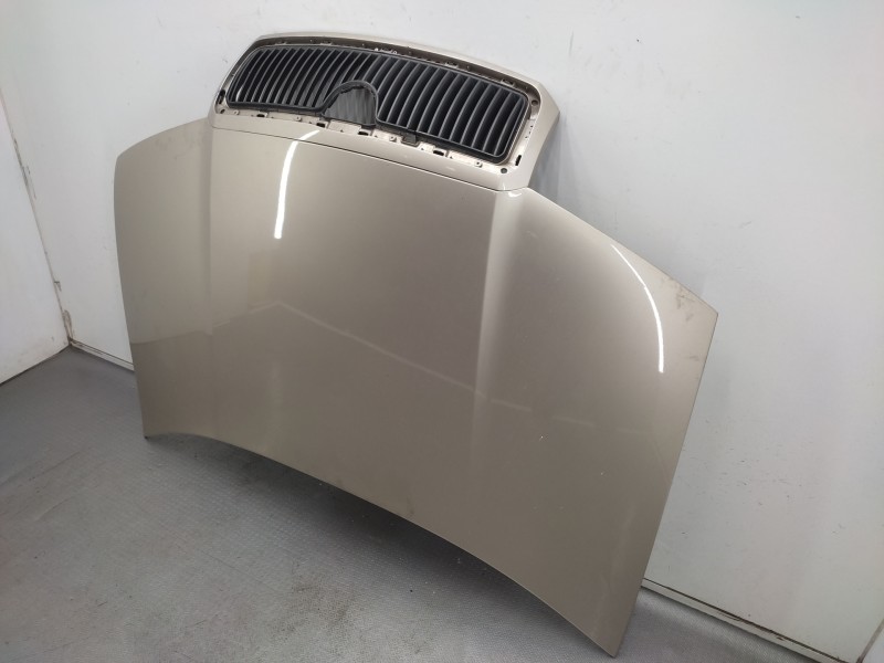 Capot 6y0823031  - Skoda Fabia (6y2/6y3) 1.2 12v 3