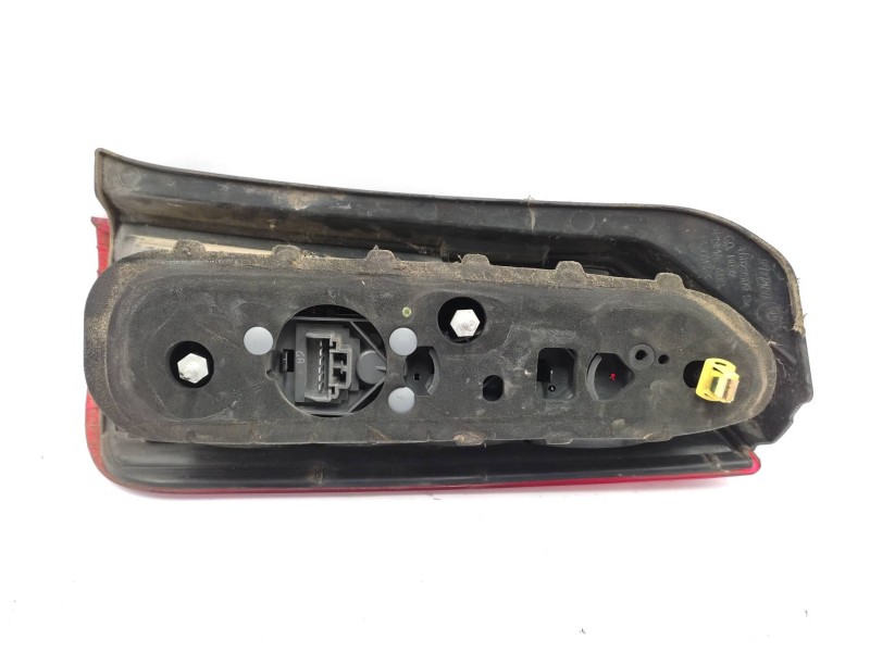 Piloto Trasero Izquierdo 51732450  - Lancia Musa (184) 1.4 16v Oro 2