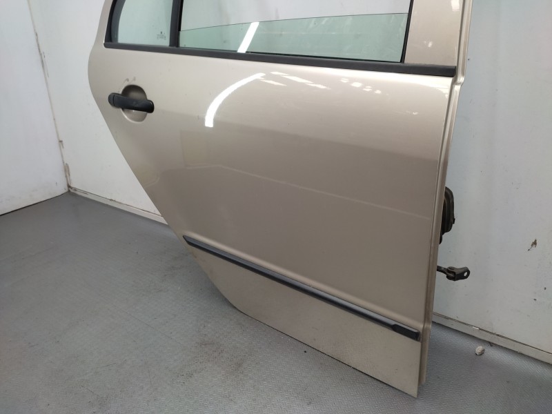 Puerta Trasera Derecha 6y6833056  - Skoda Fabia (6y2/6y3) 1.2 12v 3