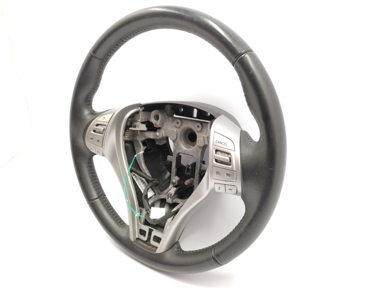 Volante 484304em5b  - Nissan Qashqai (j11) Acenta 3