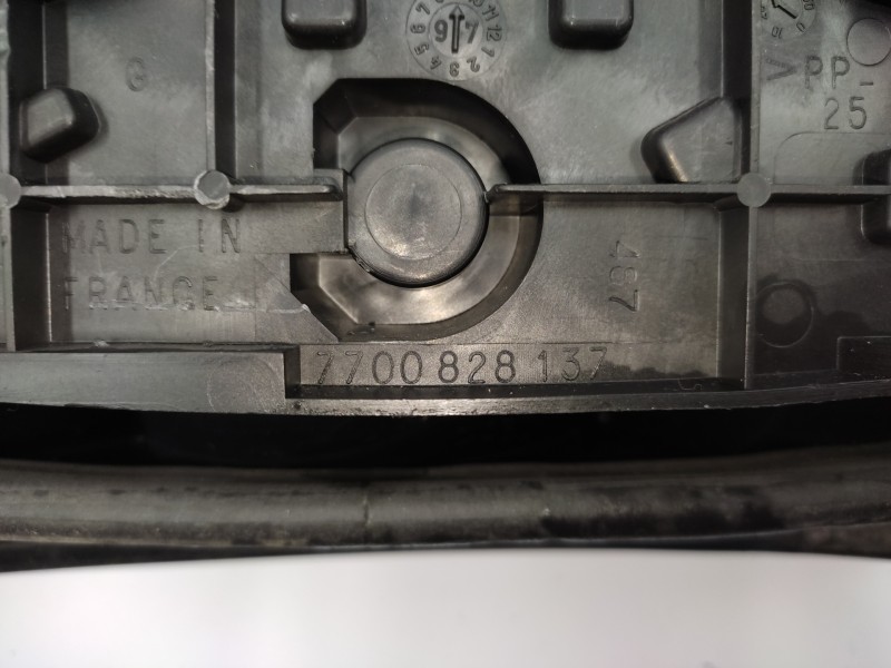 Piloto Trasero Izquierdo 7700828137  - Renault Megane I Berlina Hatchback (ba0) 1.6 3