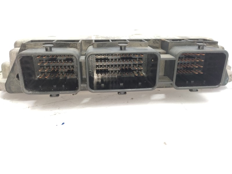 Centralita Motor Uce 9661773380 0281011863  - Citroën C4 Berlina Collection 6