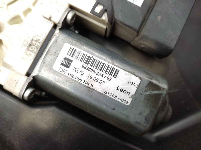 Elevalunas Trasero Derecho 1p0839402b 1k0959704n  - Seat Leon (1p1) 1.2 Tsi 2