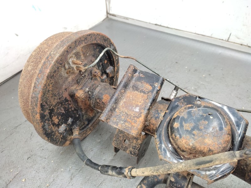 Puente Trasero 4301042g11  - Nissan Terrano (wd21) 2.7 Td 5