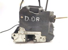 Recambio de cerradura puerta delantera derecha para mercedes-benz clase c (w203) c 200 cdi (203.004) referencia OEM IAM A2037200