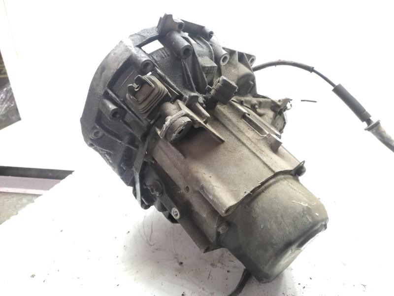 Caja Cambios Jb1153  - Renault Clio I Phase Iii 1.9 Diesel 3