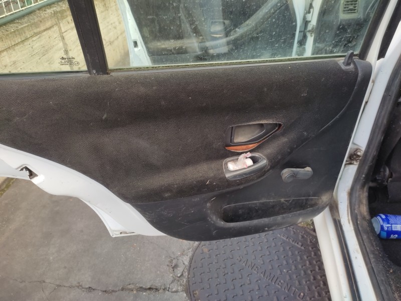 peugeot 306 berlina 3/4/5 puertas (s2) del año 2001