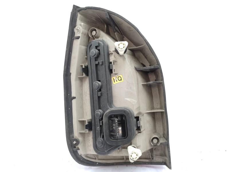 Piloto Trasero Derecho 9117446  - Opel Zafira A Club 2