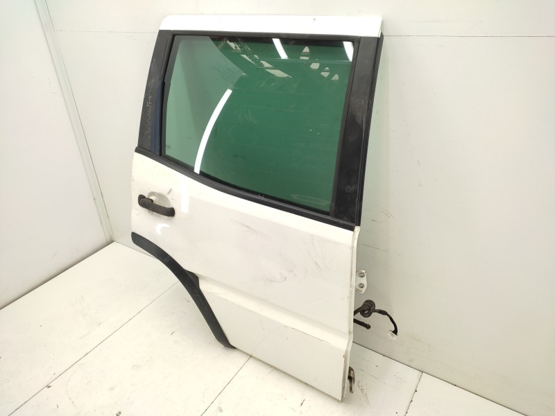 Puerta Trasera Derecha 821000f630  - Nissan Terrano/terrano.ii (r20) Sr (5-ptas.) 3