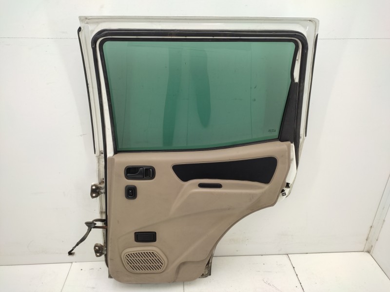 Puerta Trasera Derecha 821000f630  - Nissan Terrano/terrano.ii (r20) Sr (5-ptas.) 4